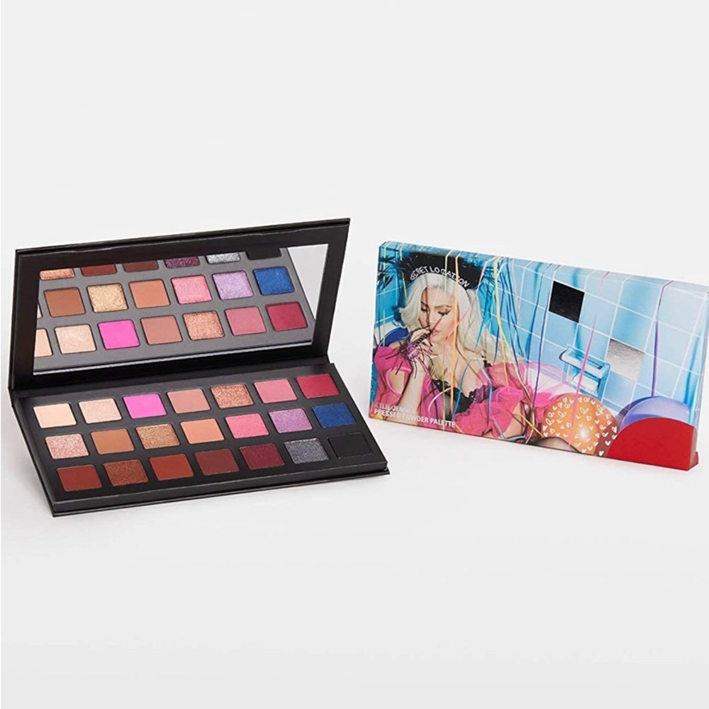 Kylie Cosmetics Sipping Pretty Eyeshadow Palette